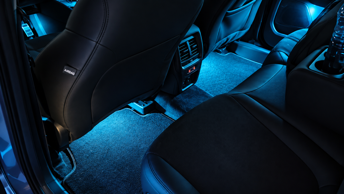 Rear View | Front & Rear Footwell