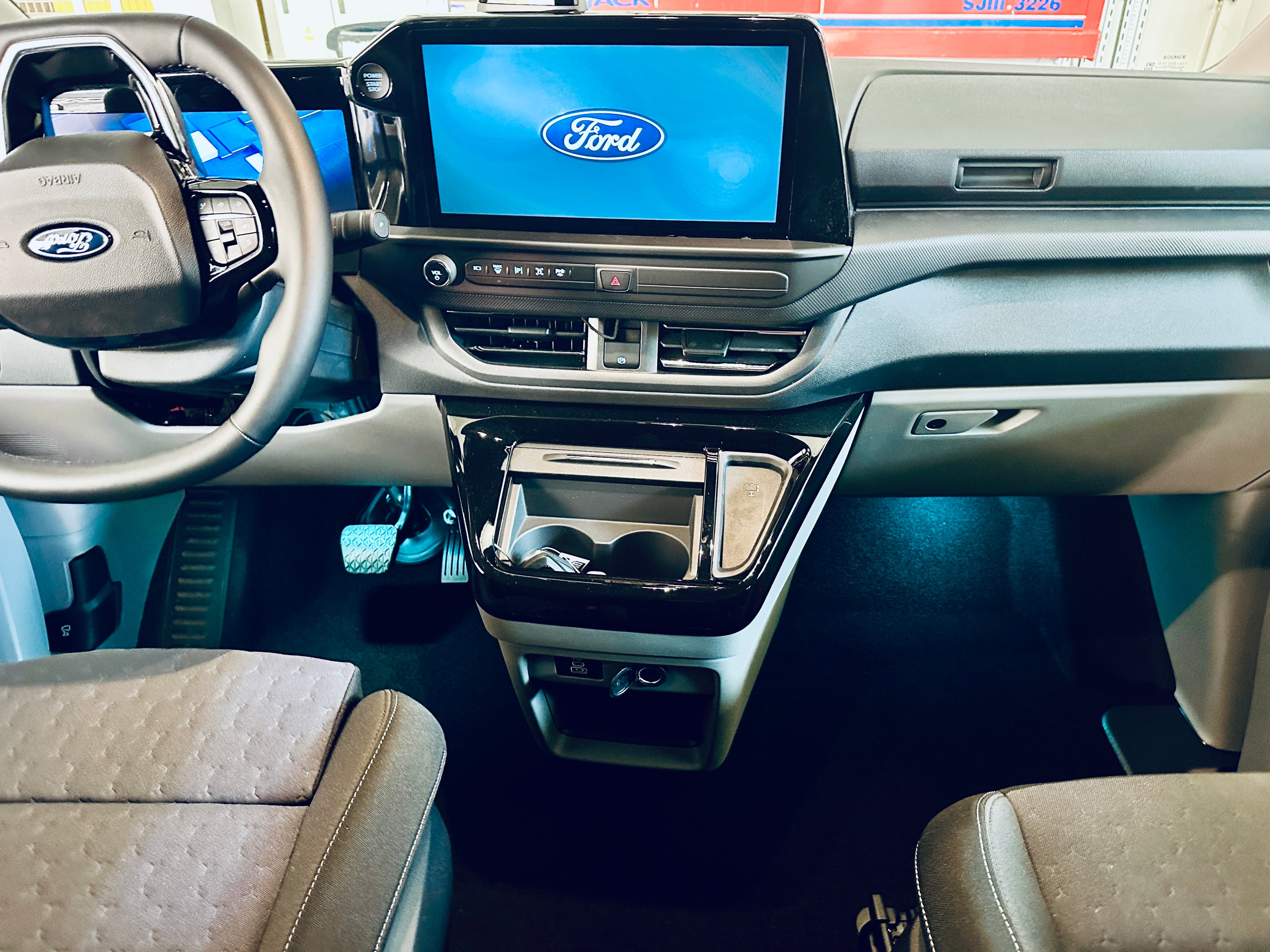 THE FRONT FOOTWELL AMBIENT LIGHT SET - FORD CUSTOM